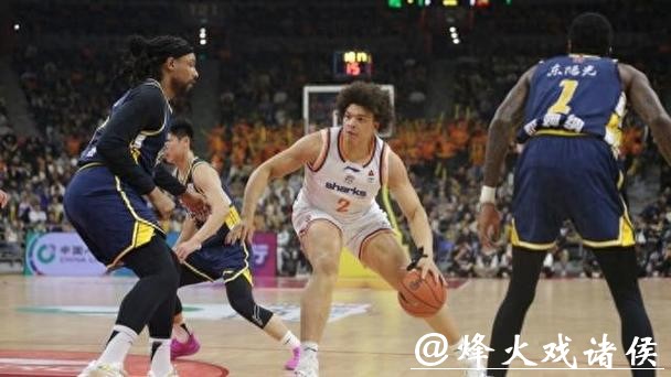 输球之后迅速反弹，上海大鲨鱼客场40分大胜广东队